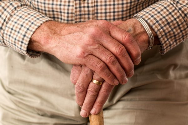 ¿Cómo adaptar la casa para las personas mayores?